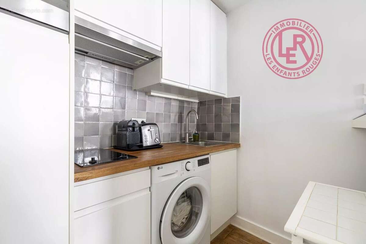 Appartement à PARIS-3E