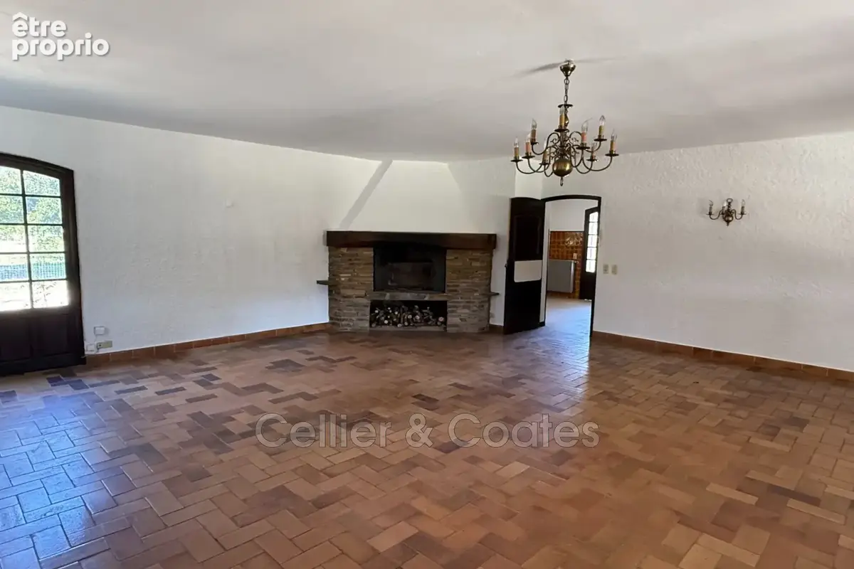 Maison 180 m² à Bormes-Les-Mimosas  - photo 3