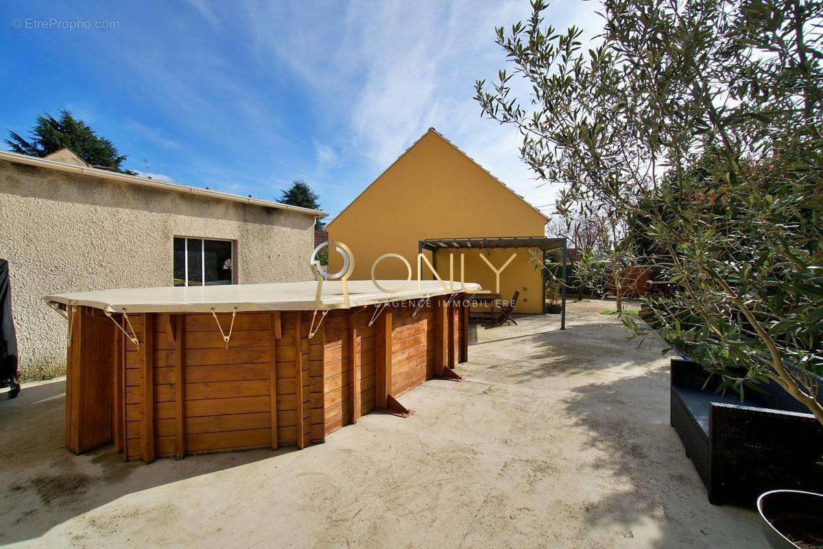 Maison à VILLEURBANNE