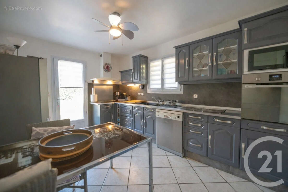 Maison à LE LAVANDOU