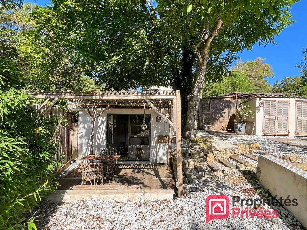 Maison à CHATEAUNEUF-GRASSE