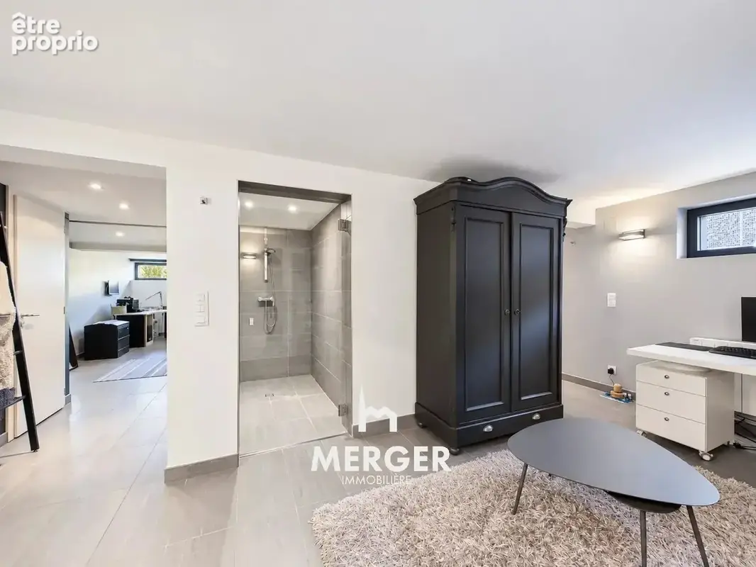 Maison  contemporaine avec piscine & sauna sur 10 ares - photo 16