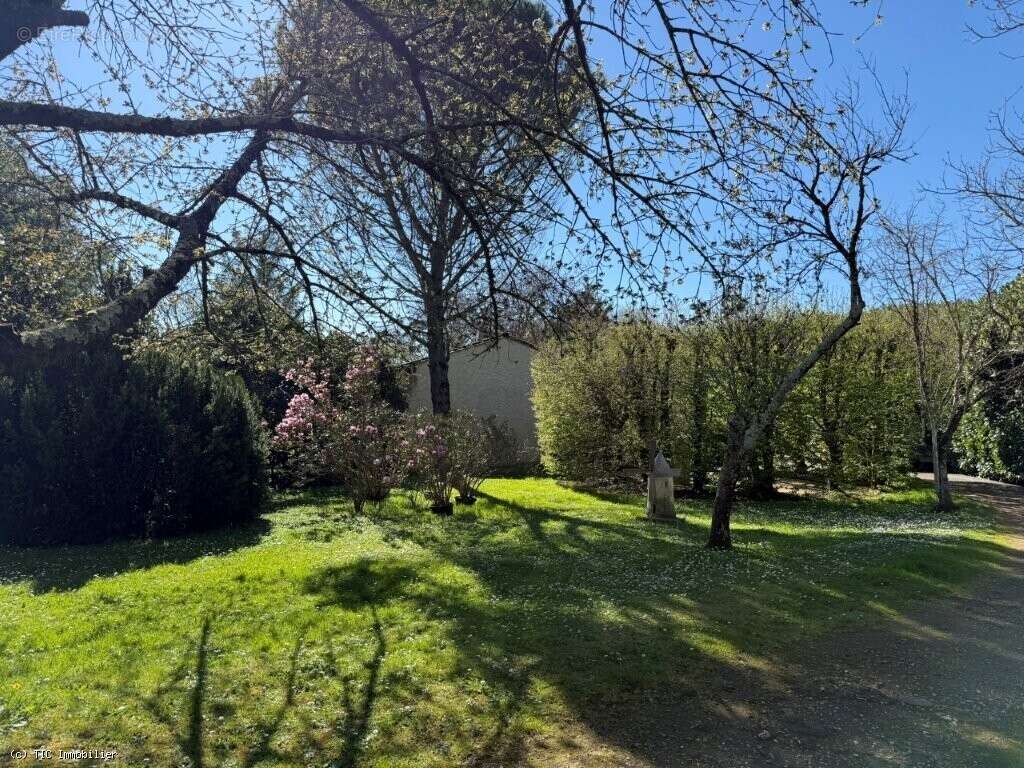 Maison à MANSLE