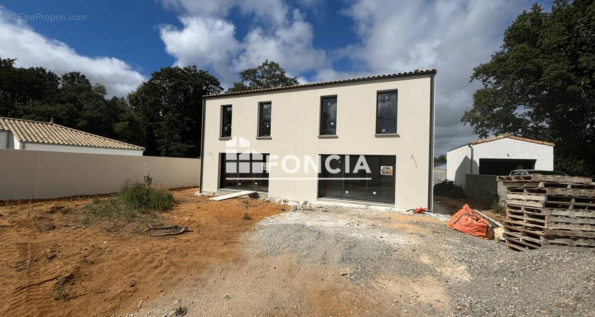Maison à CHALLANS