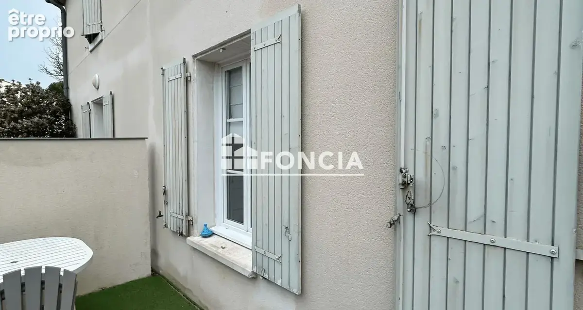 Appartement 3 pièces 66 m² à vendre à Saintes (17100) - photo 1