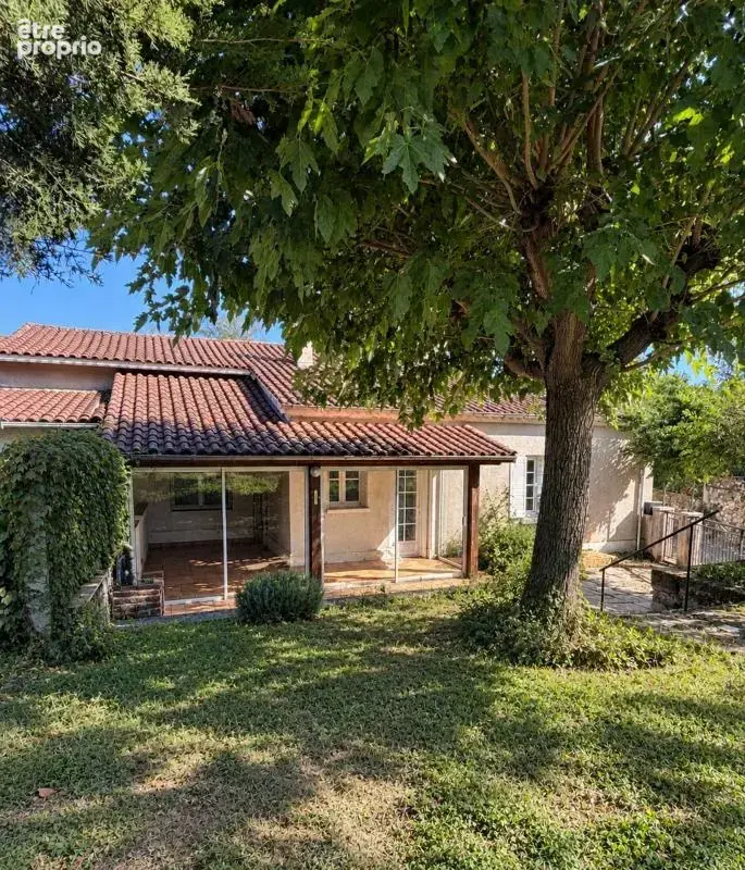 Charmante maison de plain-pied de 187 m² avec jardin arboré – Ladignac, Trentels  (47) - photo 13
