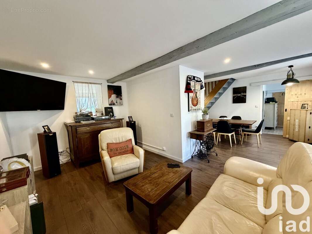 Photo 2 - Maison à GRANDFRESNOY