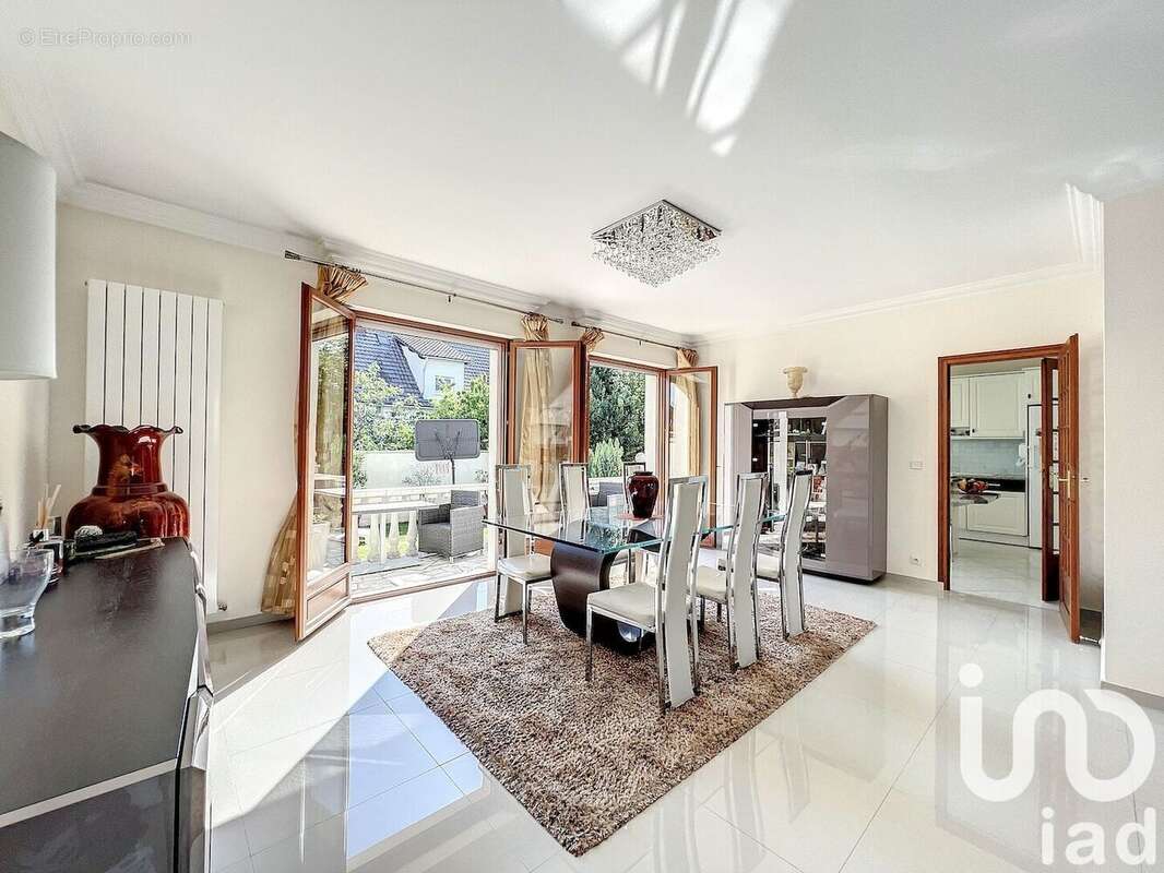 Photo 3 - Maison à ORMESSON-SUR-MARNE