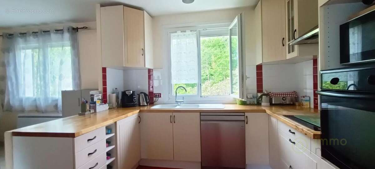 Maison 109 m² à Linas  - photo 5
