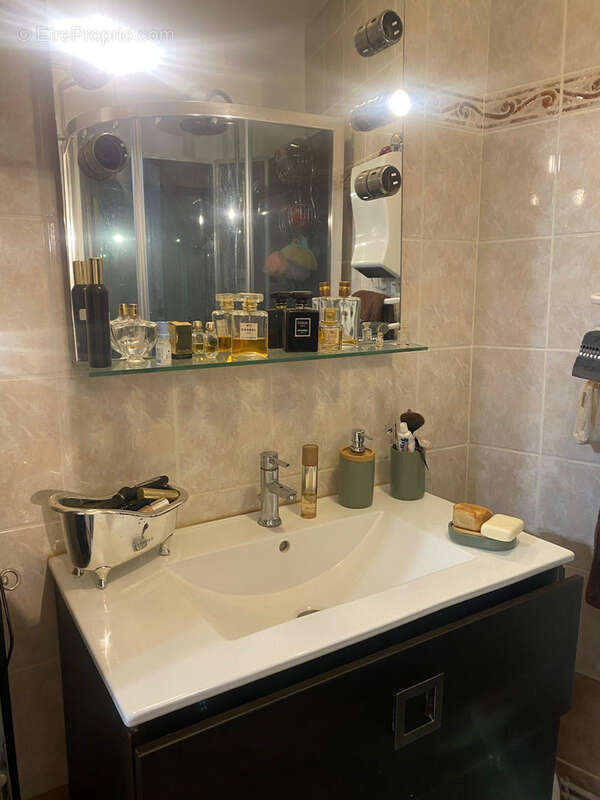 Appartement à LE MESNIL-EN-THELLE