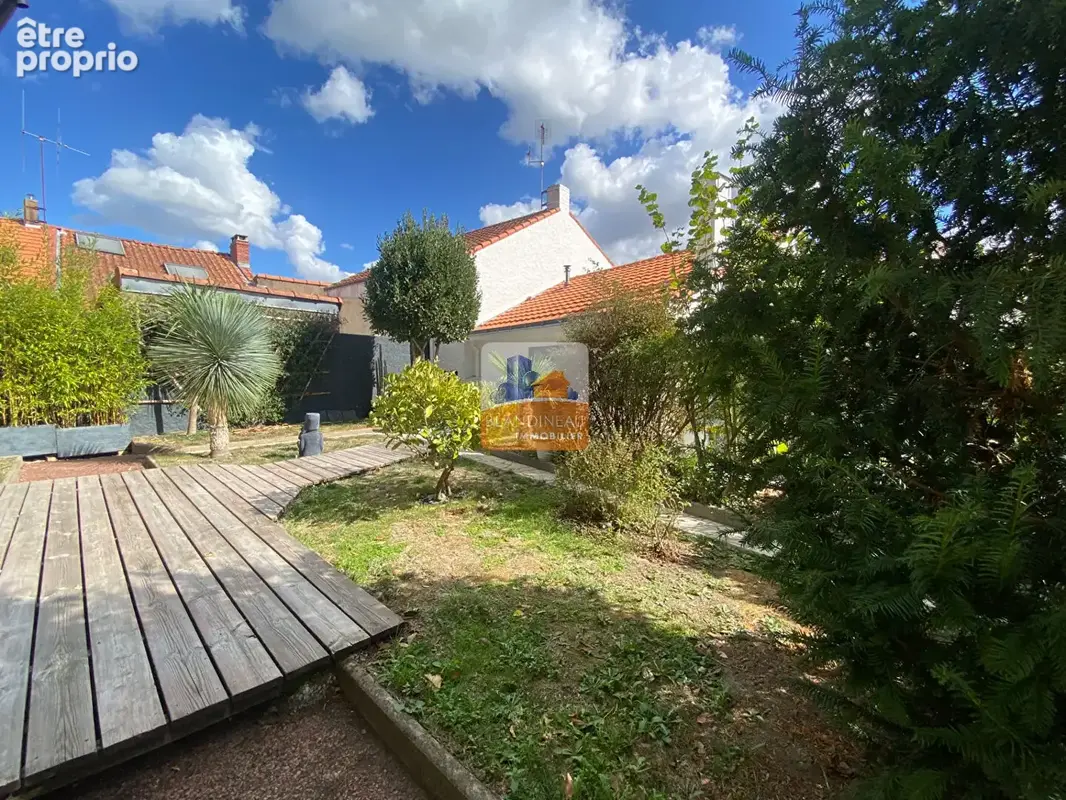 Le pellerin, maison ancienne renovee 124 m², terrain 454 m² - photo 1