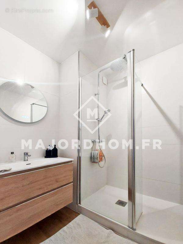 Vente type 4 ascenseur terrasse vue dégagée 13008 - photo 20