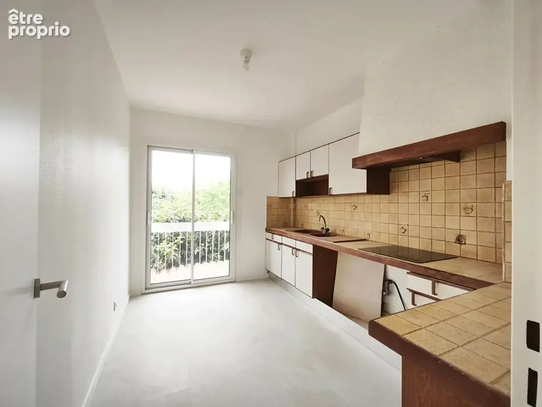 Villa individuelle rénovée 130 m²  Suite parentale RDC  Grand jardin 768 m²  DPE B Villeneuve-Tolosane - photo 10