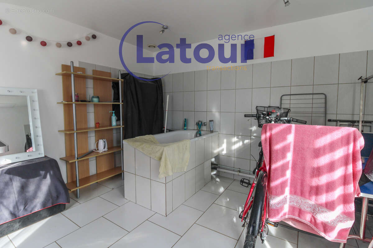 Maison à ECLUZELLES