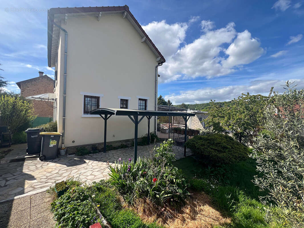 Maison à VILLEBON-SUR-YVETTE