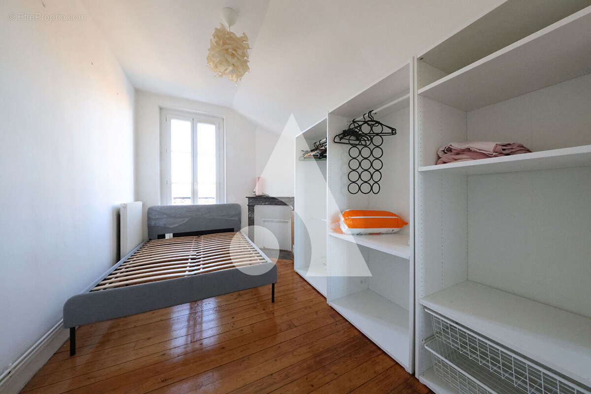 Appartement à CORBEIL-ESSONNES