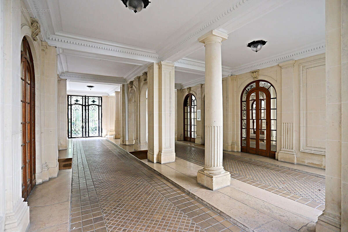 Appartement à PARIS-9E