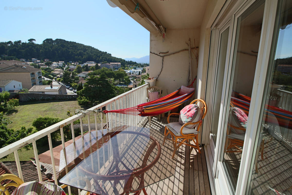 Appartement à HYERES