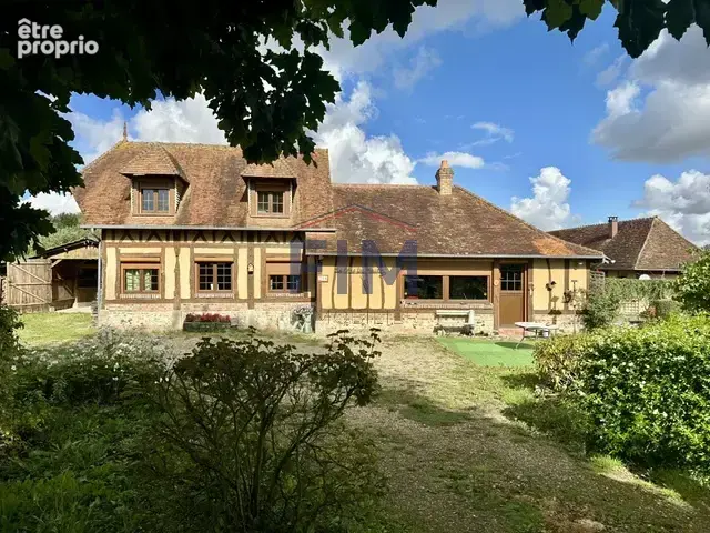 Photo Maison à Neufchatel-En-Bray au prix de 230 000€