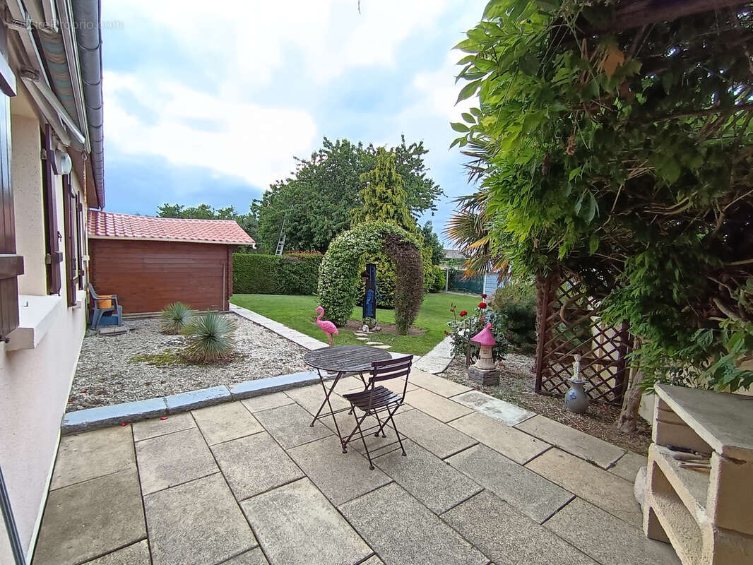 Maison à SAINT-PAIR-SUR-MER