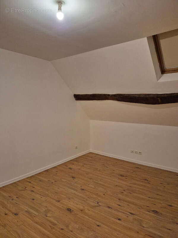 Appartement 70 m² à Saint-Gilles  - photo 6