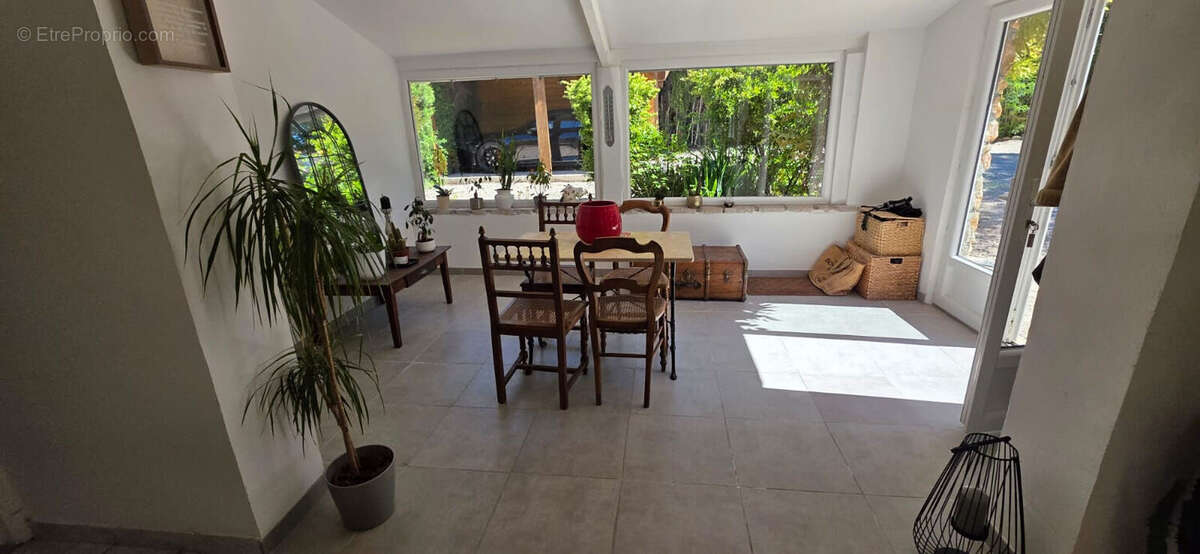 Maison à ROQUEBRUNE-SUR-ARGENS