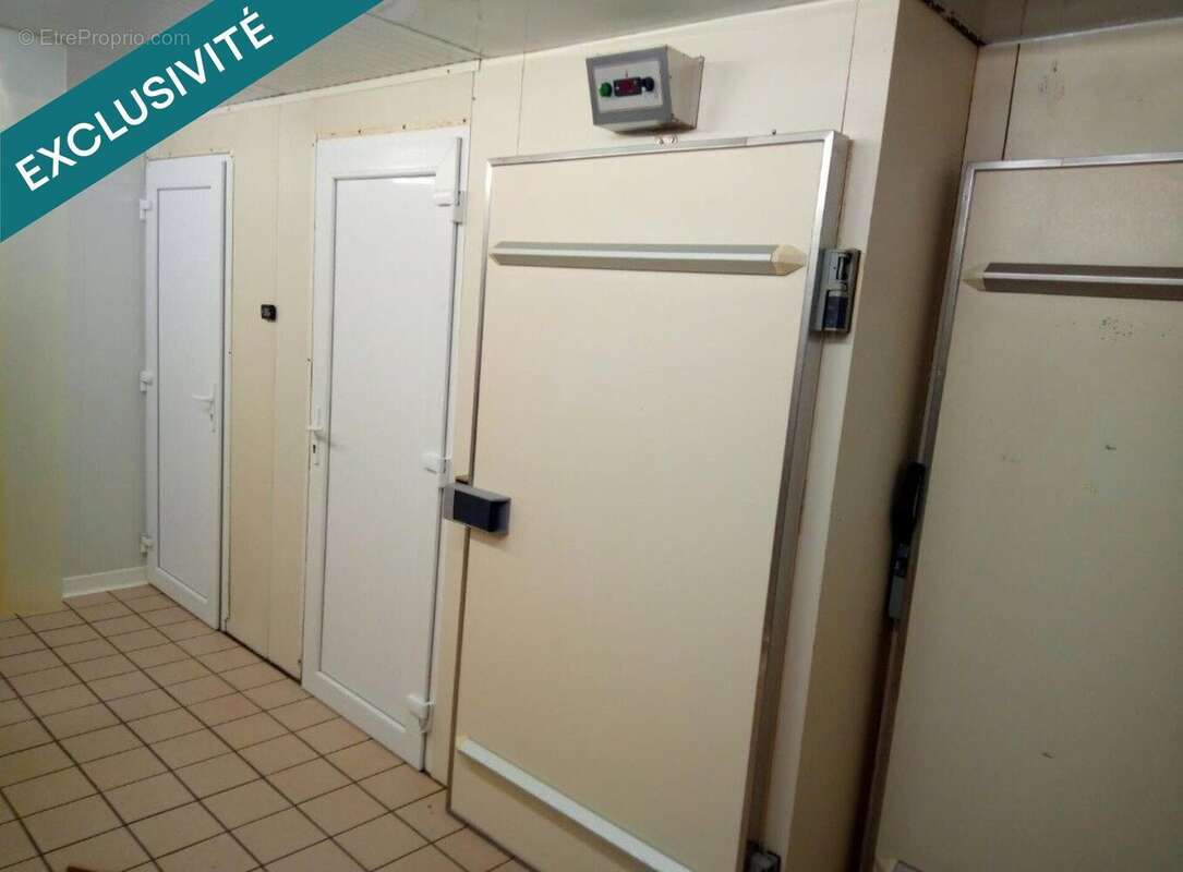 Photo 6 - Commerce à CLEDER