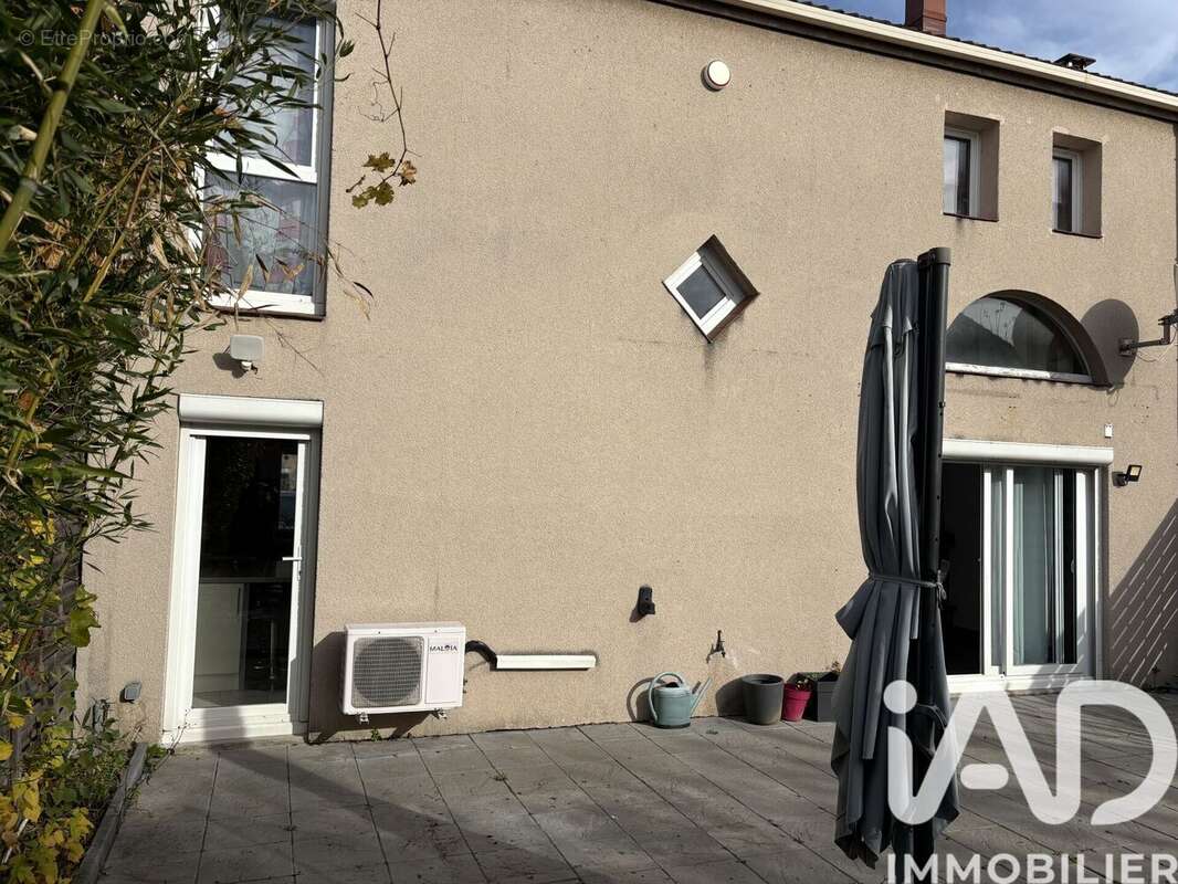 Photo 9 - Maison à VAUREAL