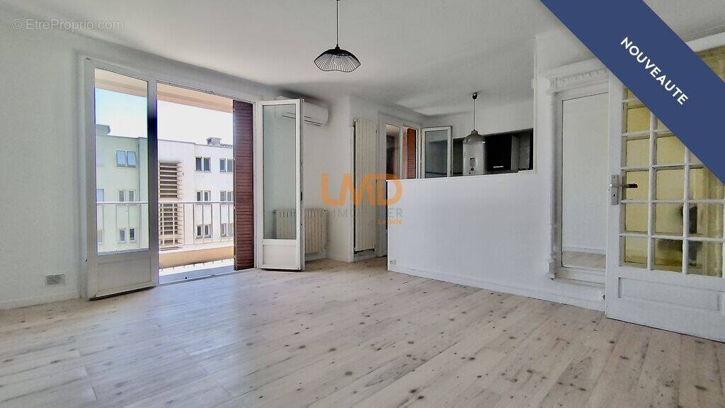 Appartement à NIMES