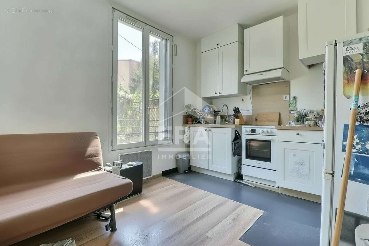 Appartement à AUBERVILLIERS