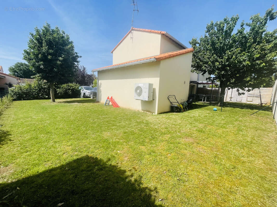 Maison à CISSE