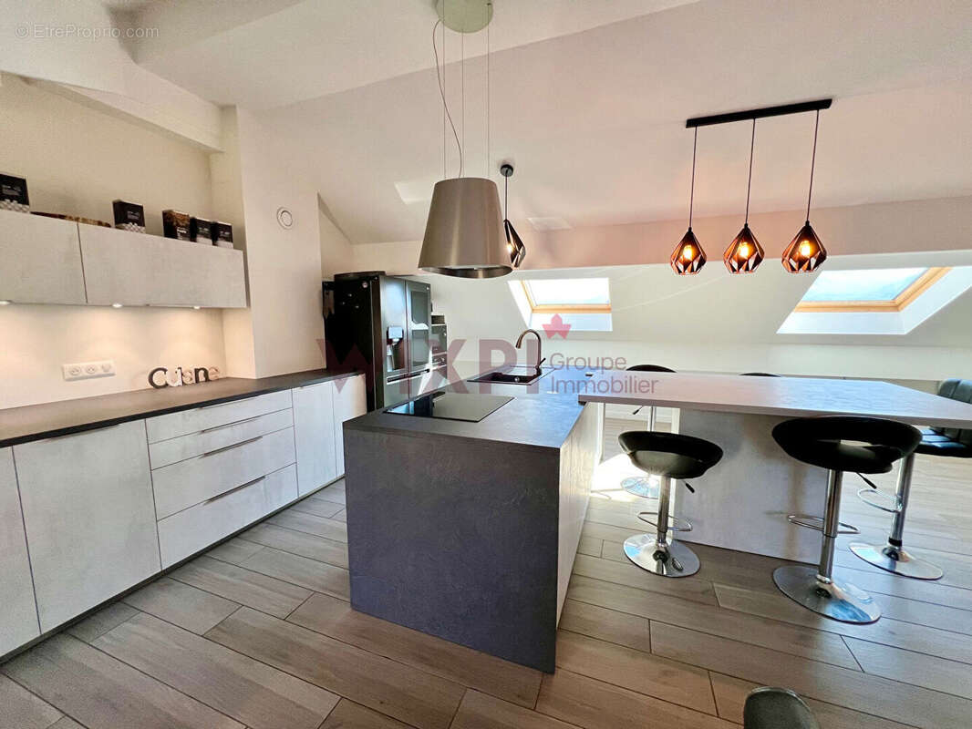 Appartement à SAINT-NAZAIRE-LES-EYMES