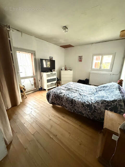 Maison à SAINT-AIGULIN