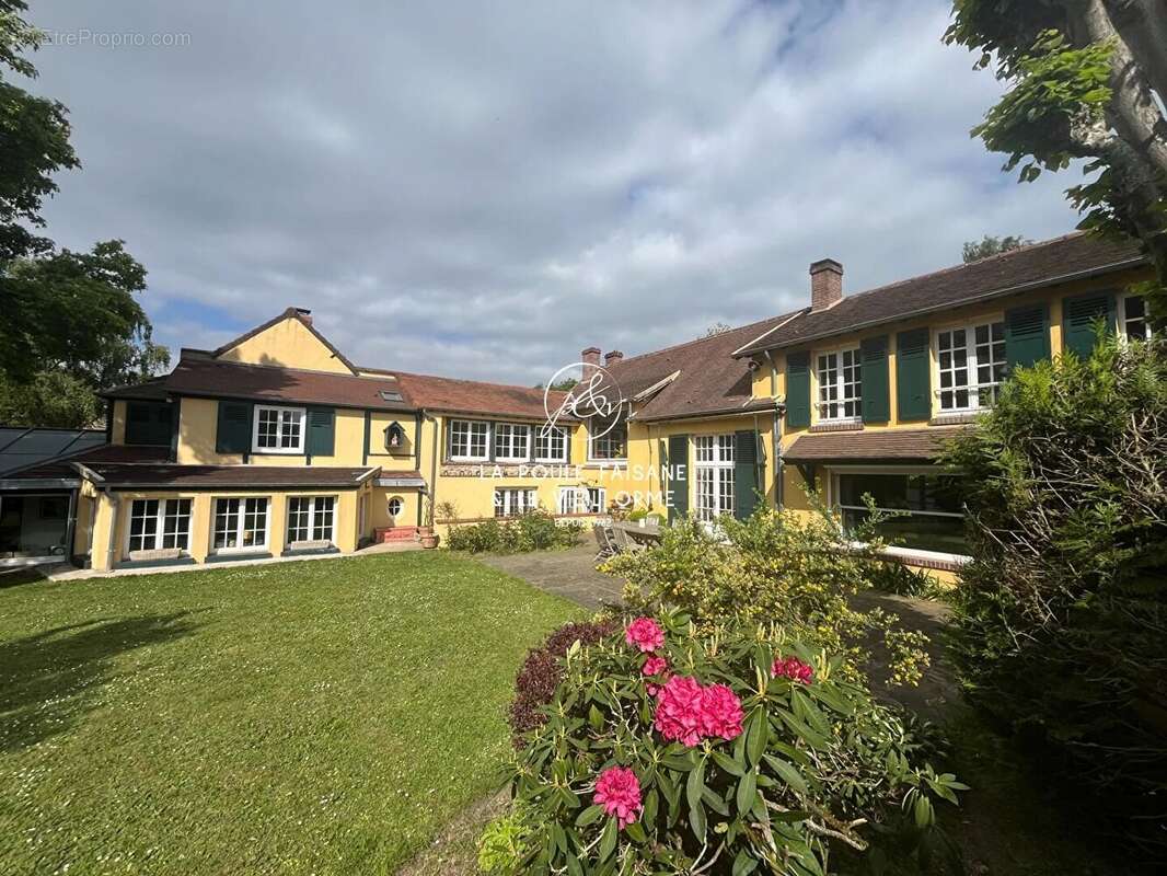 Maison à MONTFORT-L'AMAURY