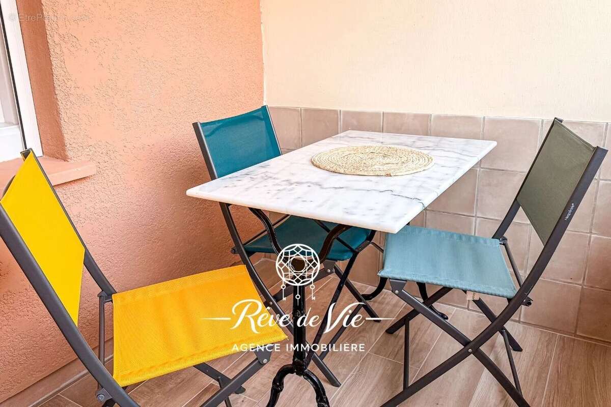 Appartement à BORMES-LES-MIMOSAS