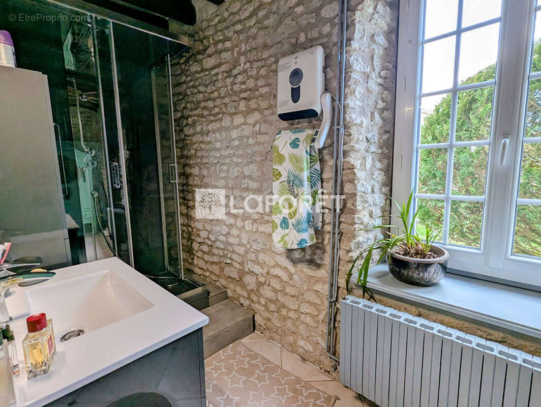 Maison Roinvilliers 7 pièce(s) 243 m2 - photo 8