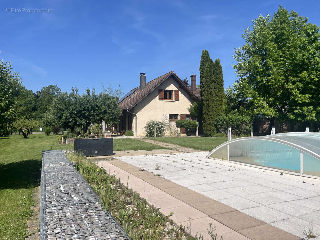 Maison à HERICOURT