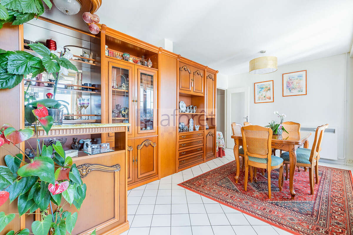 Appartement à LONGJUMEAU