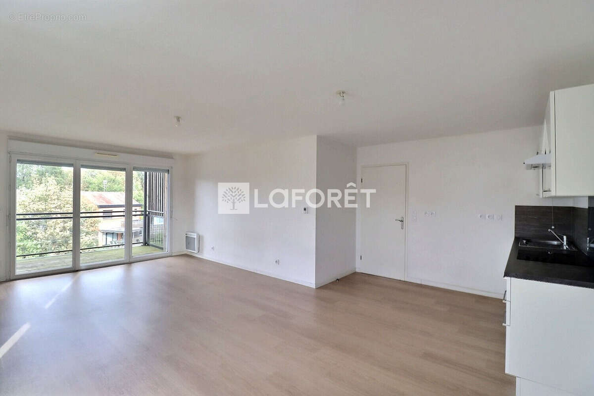 Appartement à SECLIN