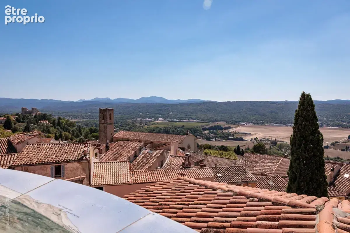 Superbe appartement rénové au coeur du village - photo 9