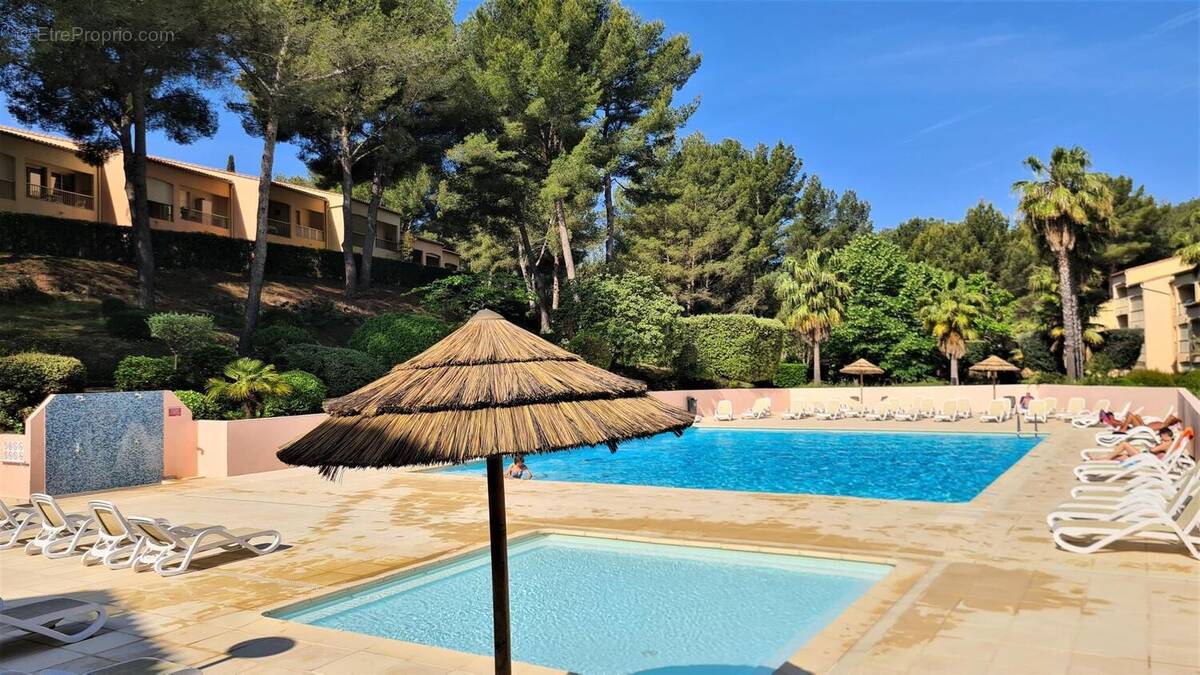 Photo 1 - Appartement à SANARY-SUR-MER