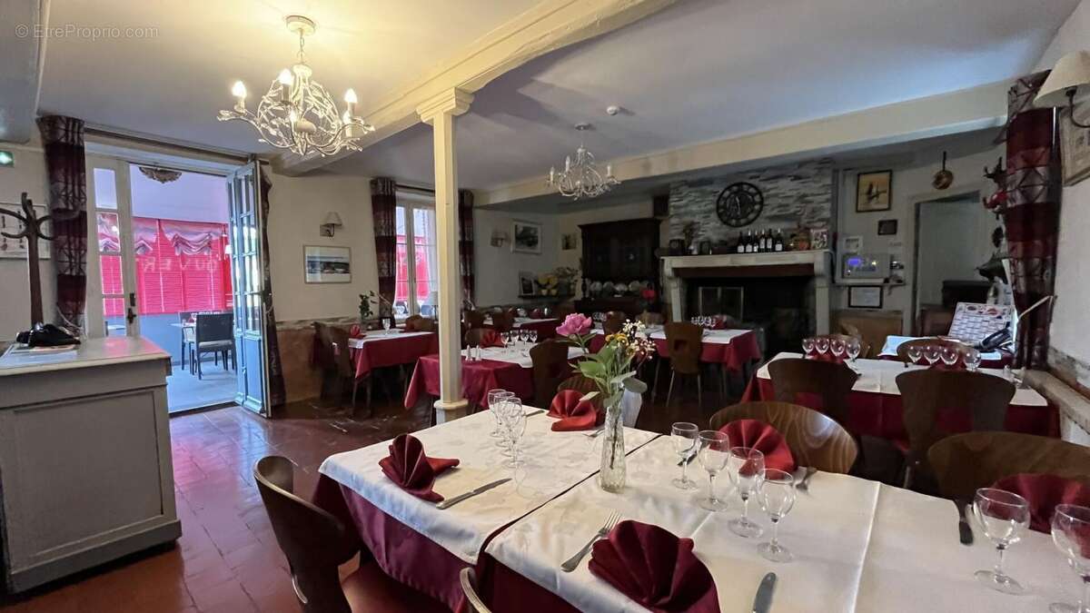 Affaire hôtelerie-restauration en centre bourg - photo 4
