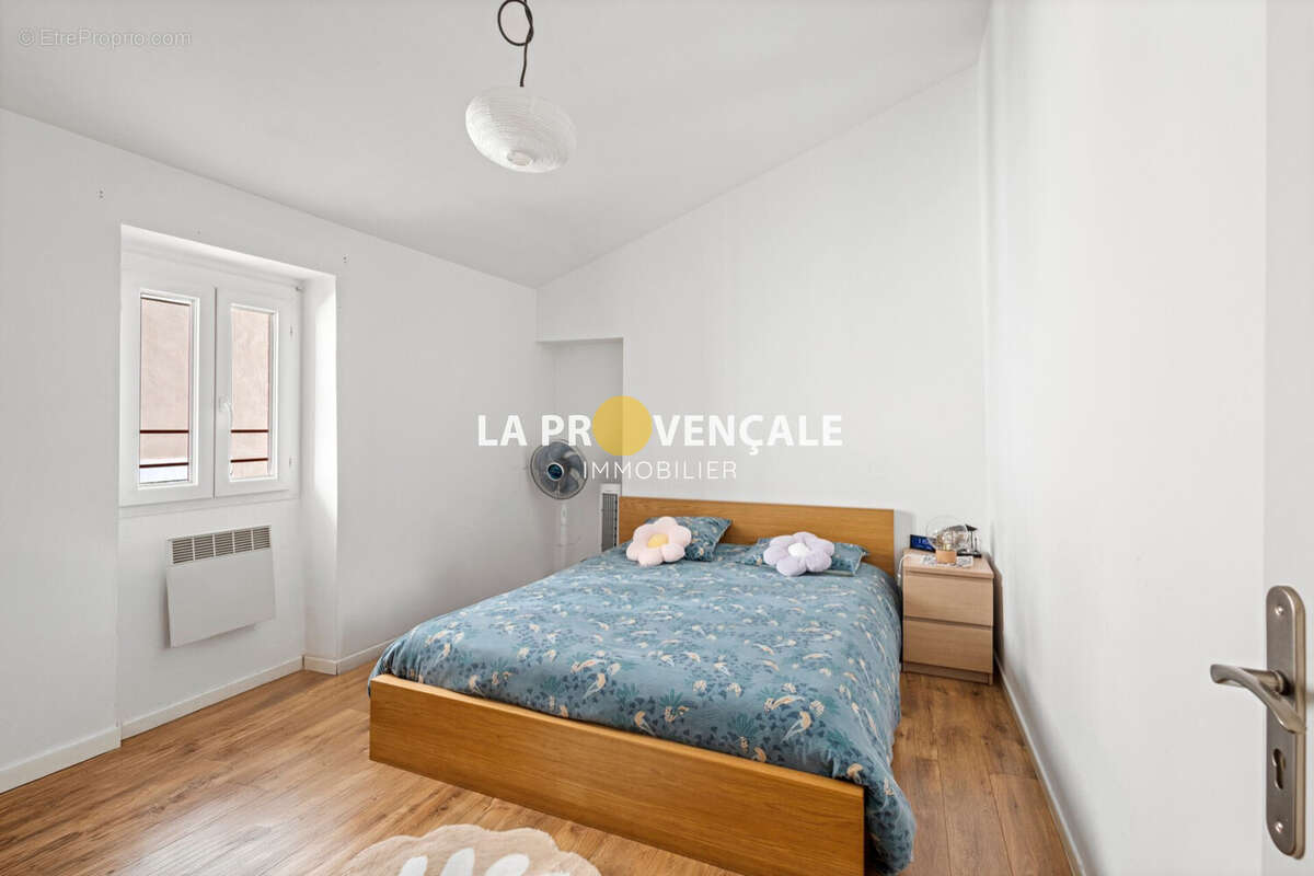 Appartement à TRETS