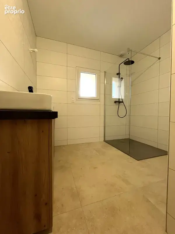 Appartement Arpajon Sur Cere 4 pièce(s) 143.27 m2 - photo 12