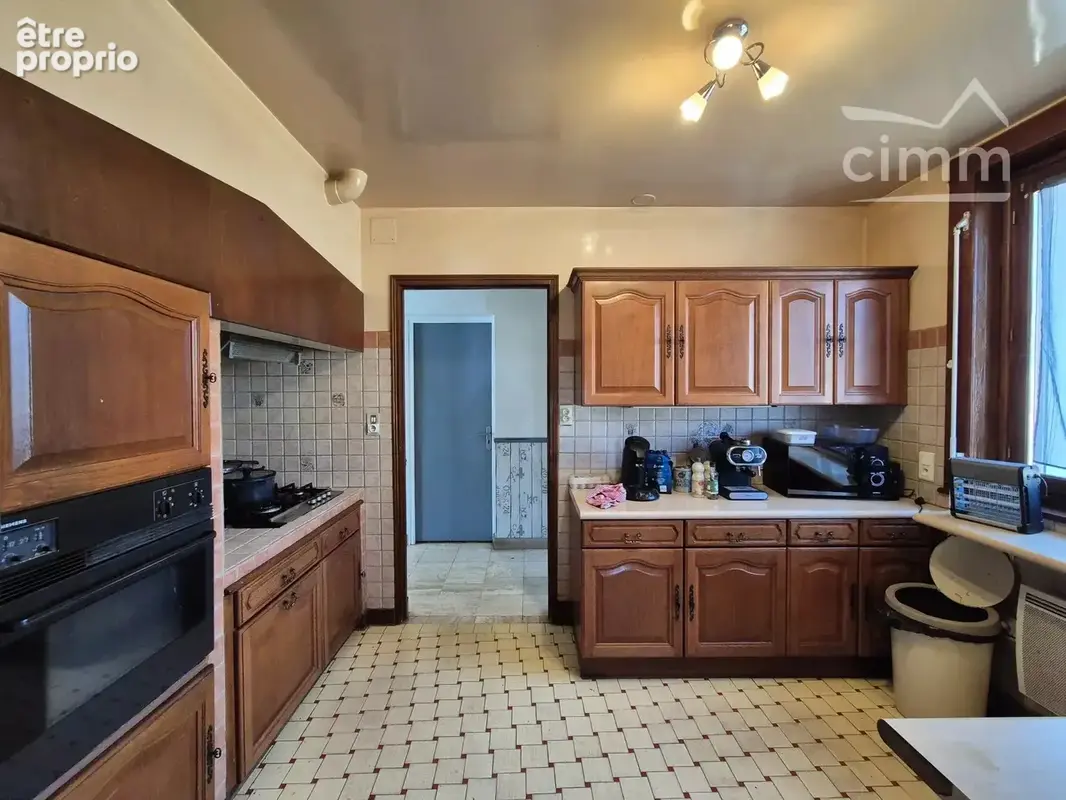 Maison familiale à rénover à OUCQUES LA NOUVELLE - photo 5