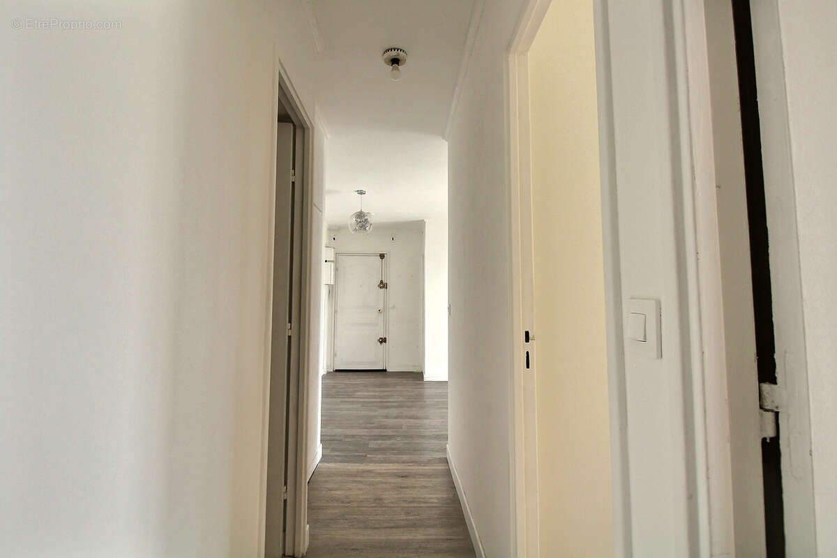 Appartement à COLOMBES