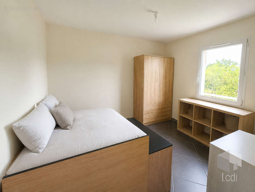 MONTELIMAR, maison de 110 m2 sur 2 niveaux - photo 12