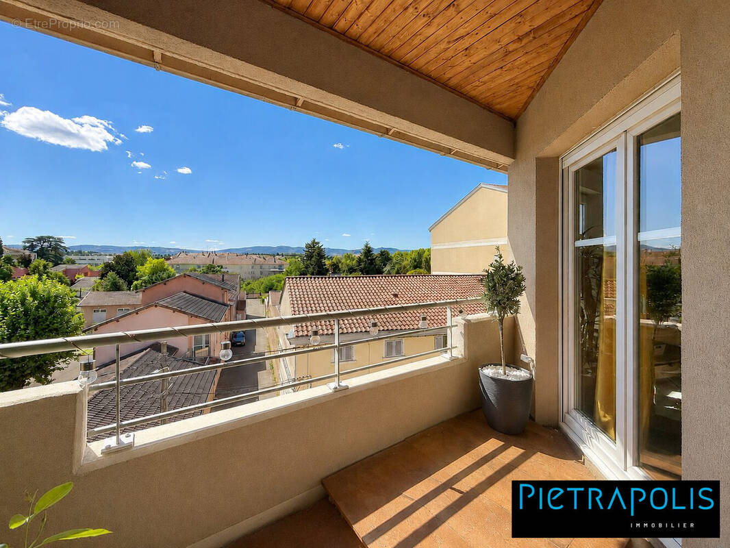 Appartement à VILLEFRANCHE-SUR-SAONE