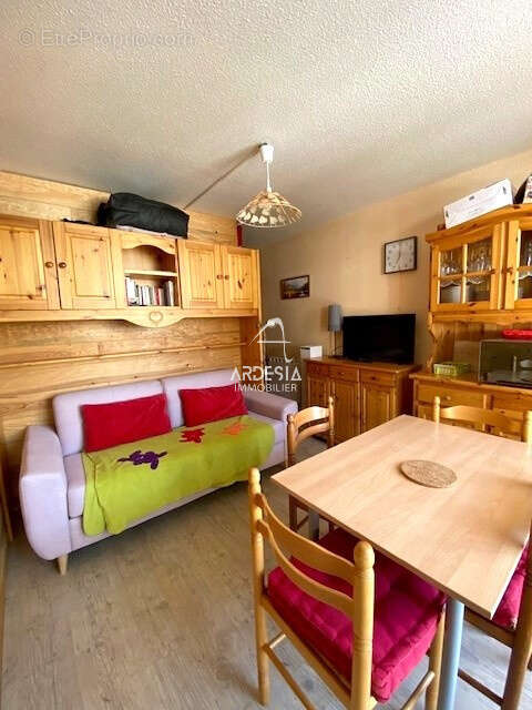 Appartement à LE CHATEL
