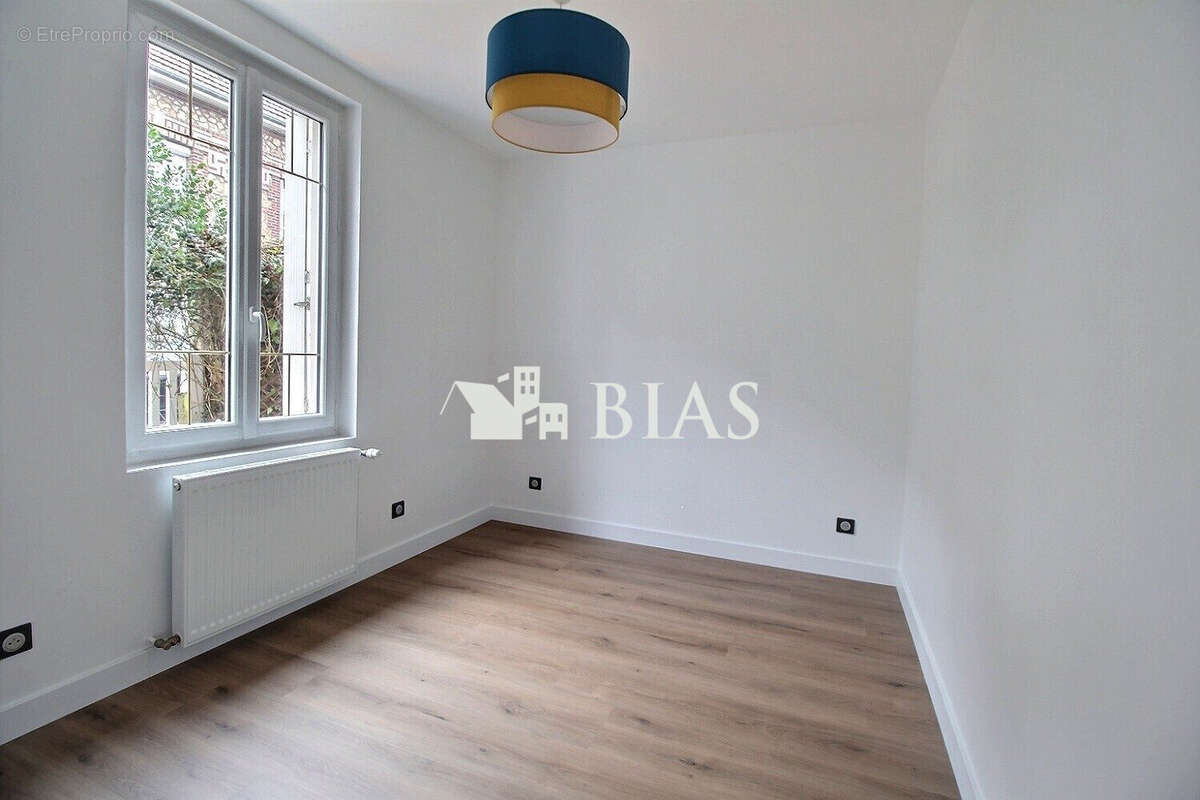 Maison à DEVILLE-LES-ROUEN